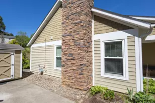128 Lower Grassy Branch Rd, Asheville, NC 28805 - Photo 16