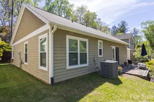 128 Lower Grassy Branch Rd, Asheville, NC 28805 - Photo 20