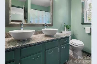 304 Wood Dale Drive, Hendersonville, NC 28791 - Photo 24