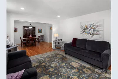 304 Wood Dale Drive, Hendersonville, NC 28791 - Photo 8