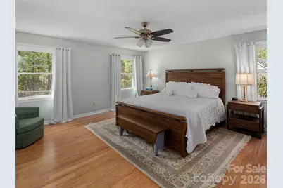 304 Wood Dale Drive, Hendersonville, NC 28791 - Photo 22