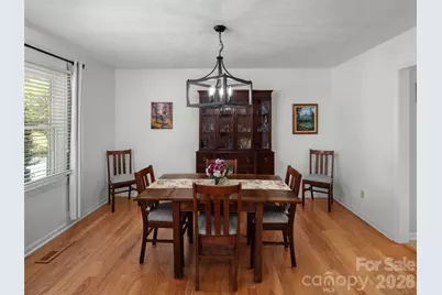 304 Wood Dale Drive, Hendersonville, NC 28791 - Photo 12