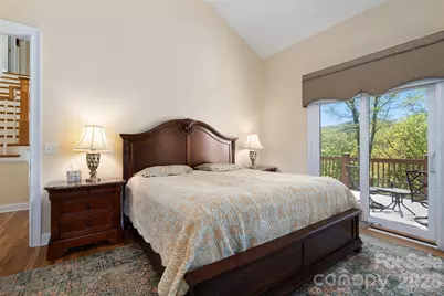 1033 Presidential Drive, Waynesville, NC 28786 - Photo 20