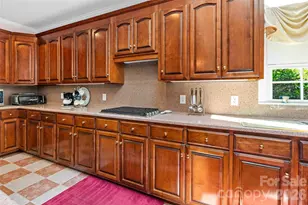226 W Glenview Dr, Salisbury, NC 28147 - Photo 16