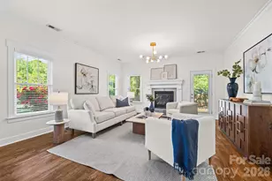 2562 Roseview Ln, Charlotte, NC 28205 - Photo 10