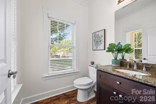 2562 Roseview Ln, Charlotte, NC 28205 - Photo 12