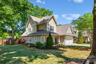 2562 Roseview Ln, Charlotte, NC 28205 - Photo 4