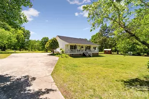 3120 Hilton Rd, Rock Hill, SC 29732 - Photo 2