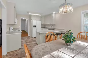 8814 Oldenburg Dr, Mount Pleasant, NC 28124 - Photo 14