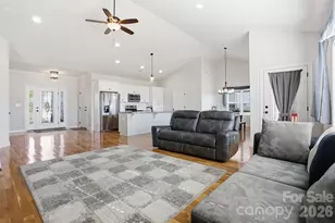 156 Greythorn Dr, Statesville, NC 28625 - Photo 4