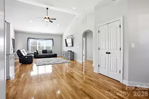 156 Greythorn Dr, Statesville, NC 28625 - Photo 2