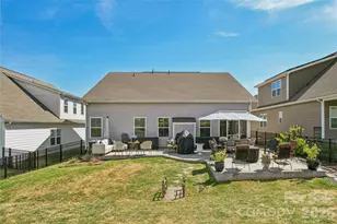 5042 Summer Surprise Ln, Charlotte, NC 28215 - Photo 38