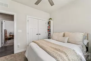 5042 Summer Surprise Ln, Charlotte, NC 28215 - Photo 24
