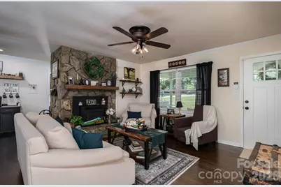 1529 Home Trail, Lincolnton, NC 28092 - Photo 4