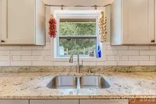 274 Poverty Branch Rd, Barnardsville, NC 28709 - Photo 8