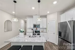 518 Tayberry Ln, Fort Mill, SC 29715 - Photo 12
