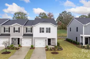 518 Tayberry Ln, Fort Mill, SC 29715 - Photo 2