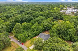 4515 Lindsay Ln, Matthews, NC 28105 - Photo 10