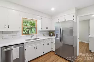 2814 Williams Rd, Matthews, NC 28105 - Photo 14