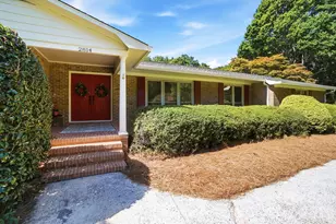 2814 Williams Rd, Matthews, NC 28105 - Photo 2