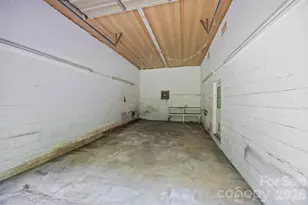4000 Mt Pleasant Rd, Sherrills Ford, NC 28673 - Photo 32
