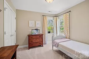 82 Grove End Rd, Fletcher, NC 28732 - Photo 18