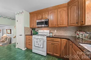 2165 Gaines Ave, Gastonia, NC 28054 - Photo 14