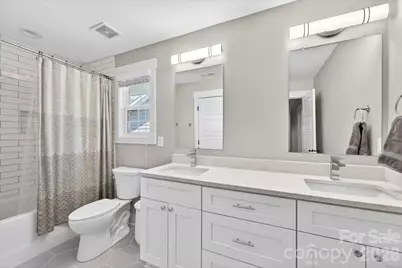 1413 Lomax Avenue, Charlotte, NC 28211 - Photo 32