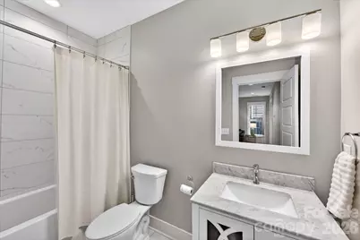 1413 Lomax Avenue, Charlotte, NC 28211 - Photo 38