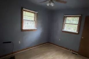 9839 W Pine St, Lowgap, NC 27024 - Photo 8
