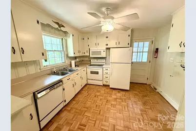 821 Burnley Road, Charlotte, NC 28210 - Photo 14