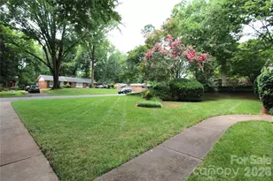 821 Burnley Rd, Charlotte, NC 28210 - Photo 18