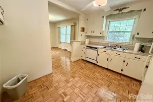 821 Burnley Rd, Charlotte, NC 28210 - Photo 12