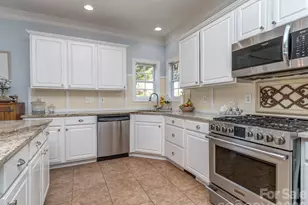 4651 Glasgow Ct, Gastonia, NC 28056 - Photo 12