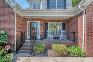 4651 Glasgow Ct, Gastonia, NC 28056 - Photo 2