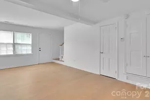 1231 Archdale Dr, Charlotte, NC 28217 - Photo 4
