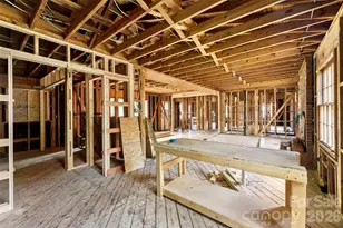 8315 Westbourne Dr, Charlotte, NC 28216 - Photo 10