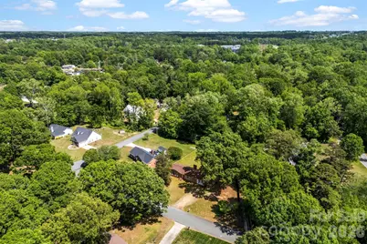 8315 Westbourne Drive, Charlotte, NC 28216 - Photo 34