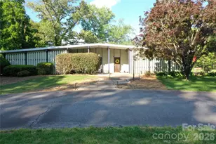 2842 Dogwood Dr, Claremont, NC 28610 - Photo 12