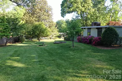 2842 Dogwood Drive, Claremont, NC 28610 - Photo 2