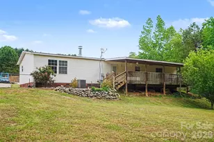 2009 Rocky Creek Ln, Dallas, NC 28034 - Photo 24