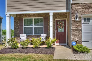 3710 Stanley Crk Dr, Mount Holly, NC 28120 - Photo 2