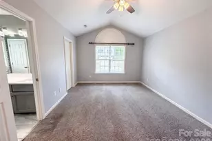 319 Beacon Hills Dr, Gastonia, NC 28056 - Photo 12
