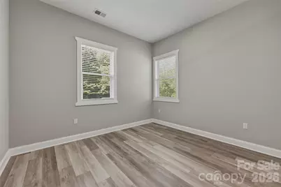 5330 Tuckaseegee Road, Charlotte, NC 28208 - Photo 32