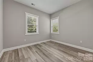 5330 Tuckaseegee Rd, Charlotte, NC 28208 - Photo 32