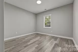 5330 Tuckaseegee Rd, Charlotte, NC 28208 - Photo 28