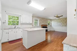 9021 Oxford Pl, Huntersville, NC 28078 - Photo 12