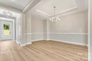 13320 Cozy Ct, Charlotte, NC 28215 - Photo 14