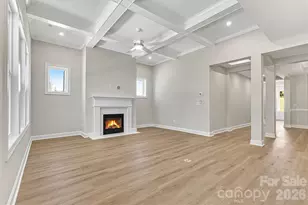 13320 Cozy Ct, Charlotte, NC 28215 - Photo 6