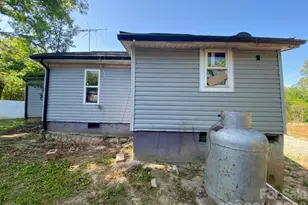 2112 Harpertown Cir, Lenoir, NC 28645 - Photo 14